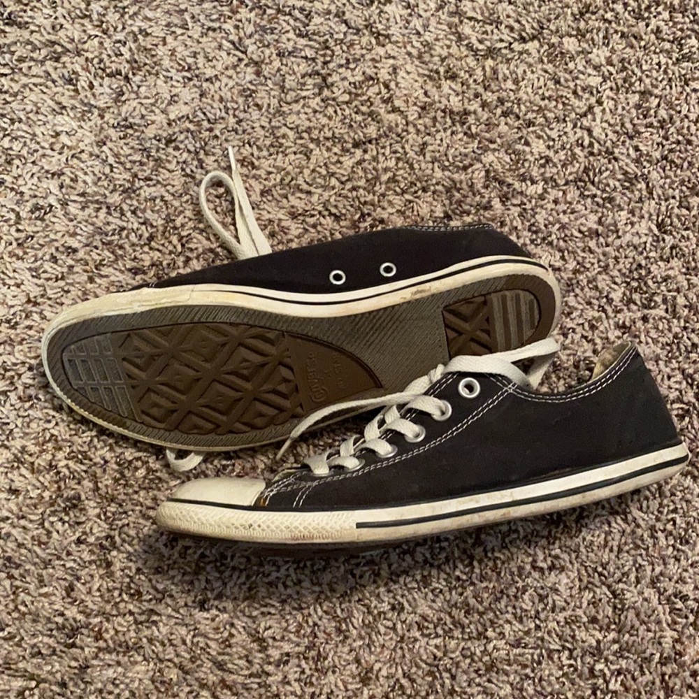 Converse - Picture 2 of 2